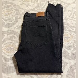 Madewell 9 inch High Rise Skinny Jeans Raw Hem size 30